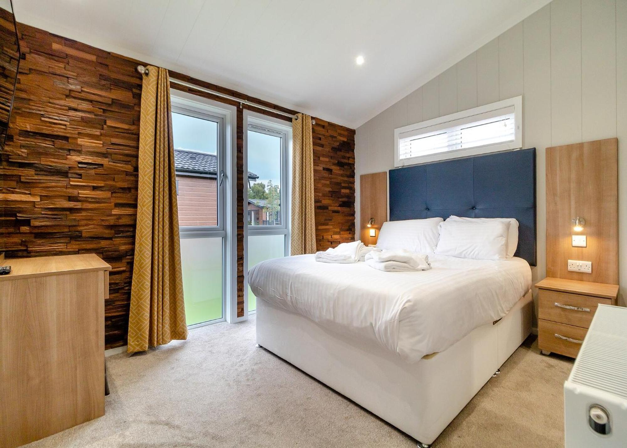 Norfolk Woods Resort And Spa Narborough  外观 照片